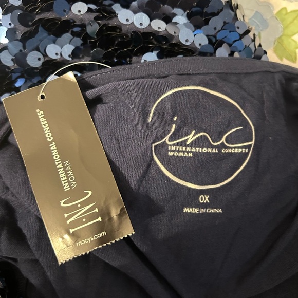 INC International
Concepts Navy Draping
Neck Disc Sequin Accent
Tank Shirt - Picture 7 of 8